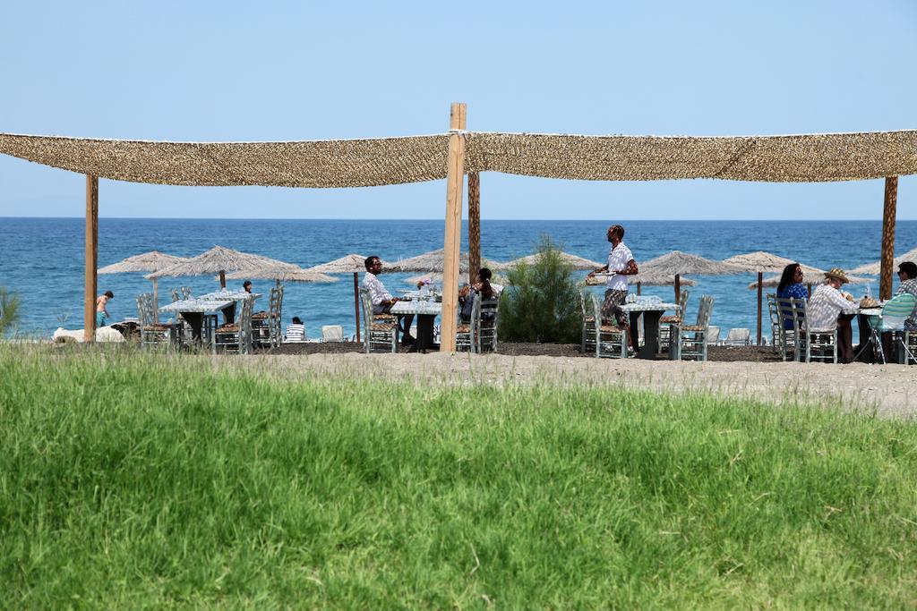 Thalatta Seaside Hotel Ajía Ánna Eksteriør bilde